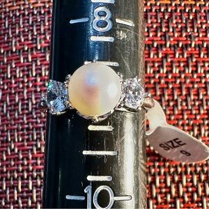 Fragrant Jewels Iridescent Pearl and Silver Ring